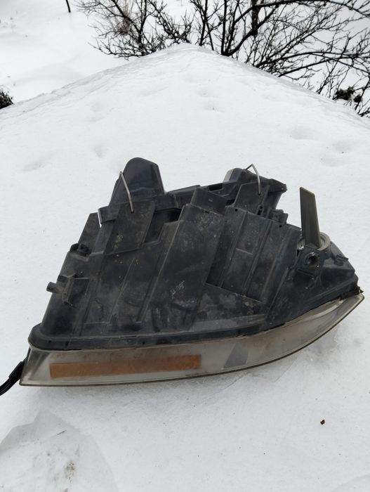 Фара Audi A6 правая