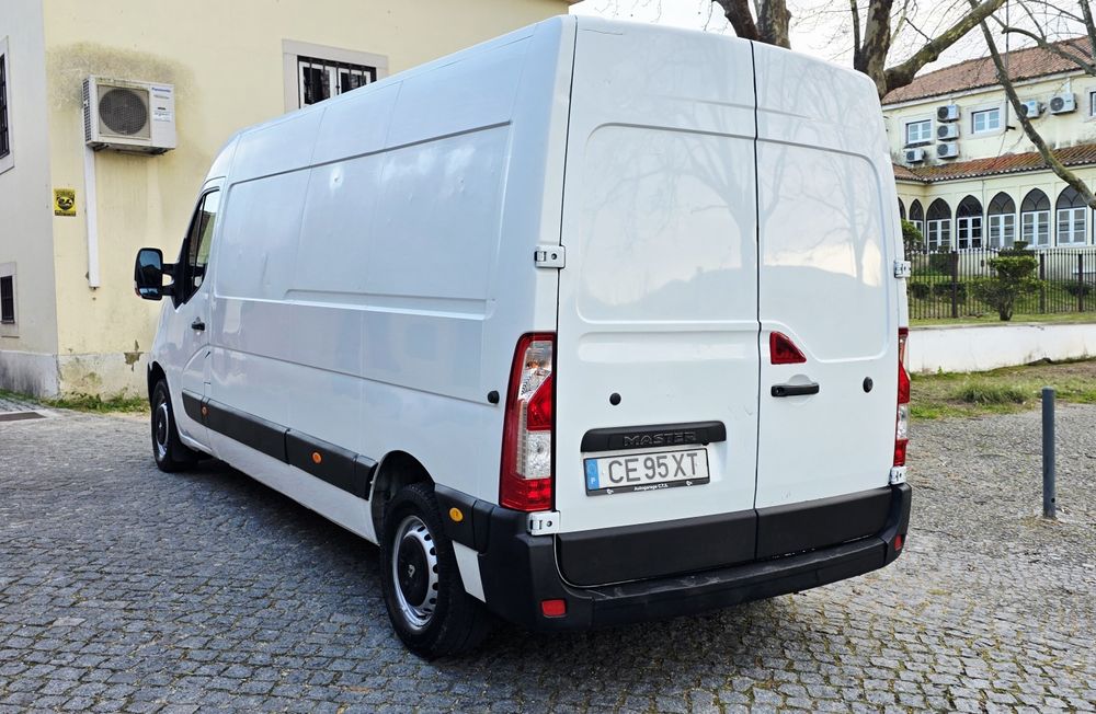 Renault Master 2.3 cdti L2H2