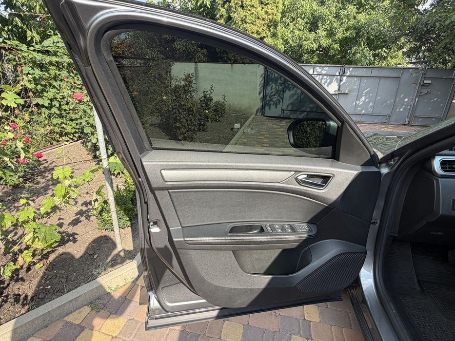Продам Renault Akrana 2021 автомат