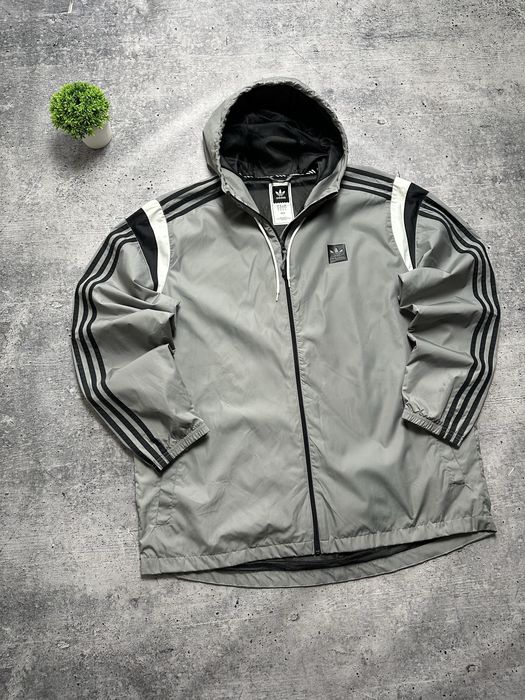 track jacket - купити товари моди та стилю - Ціна на OLX.ua