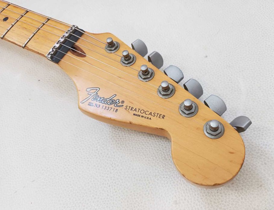 ギター Fender USA Deluxe Stratocaster Plus 1993 Fender Stratocaster Plus Deluxe - Made in USA 1993 Cascais E