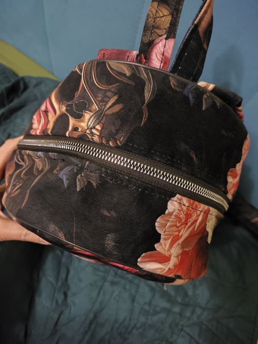 Plecak mroczna elegancja Props jak nowy