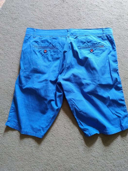 Шорты Levis, Tommy Hilfiger pp.34-36. оригинал.Оранжевый цвет!
