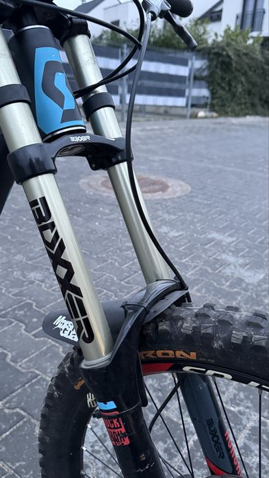 Rower DH Scott Gambler 30 2014, Downhill RockShox Boxxer