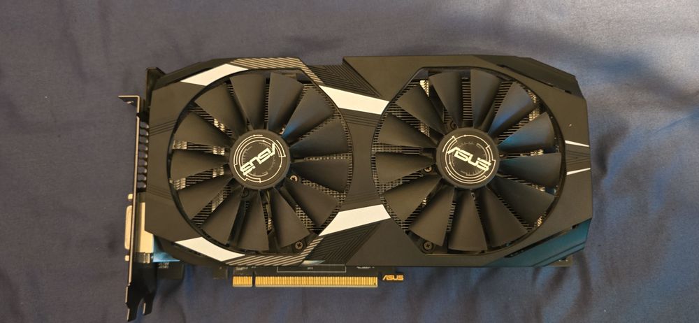 Płyta głuwna MSI H110M PRO-VD z procesor intel i5 7400 i 1 ramem 8gb