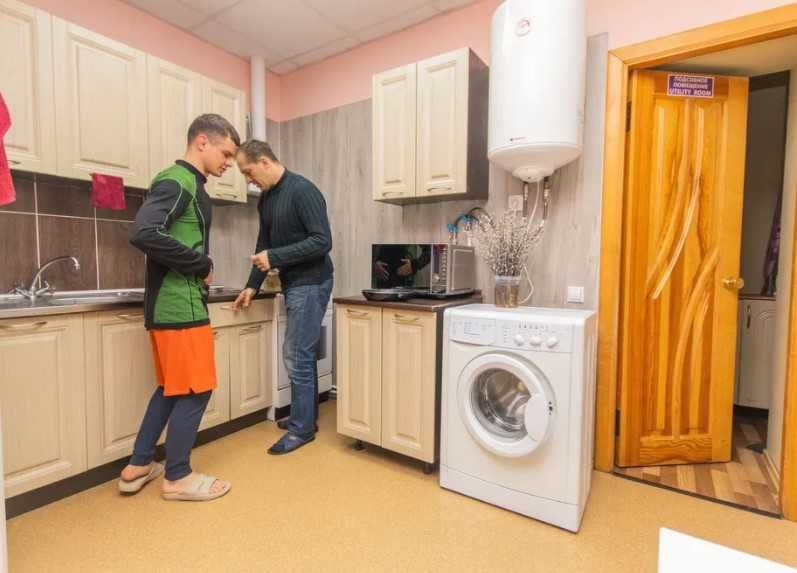 Хостел біля метро Палац Україна / Печерська №3