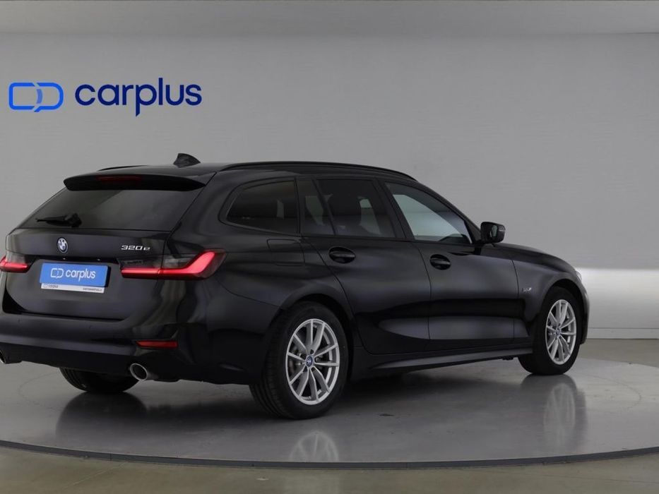 BMW 320 e Auto64281785284738126