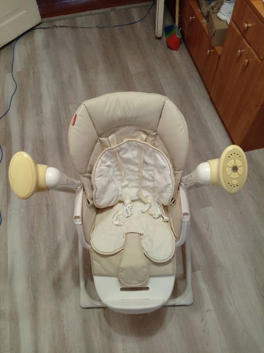 Продам дитячий стільчик для годування