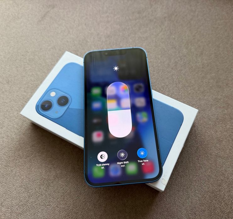 Iphone 13 niebieski 128gb