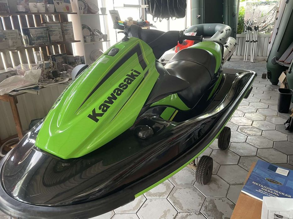 Продам гідроцикл Kawasaki STX-15F 2019 року