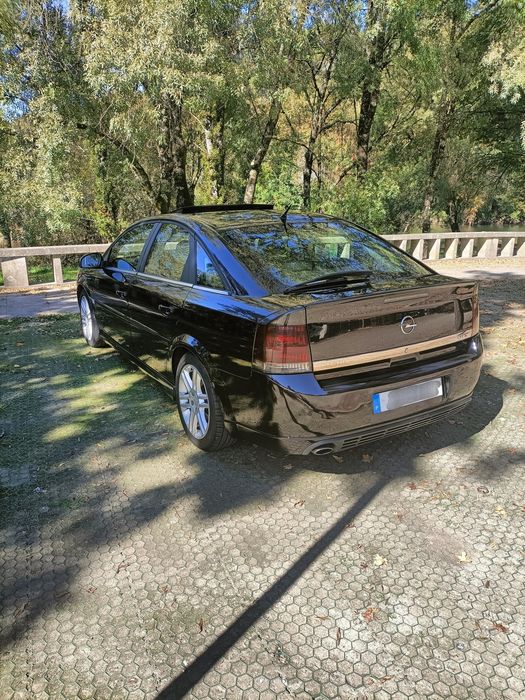 Opel Vectra GTS 2.2 DTI