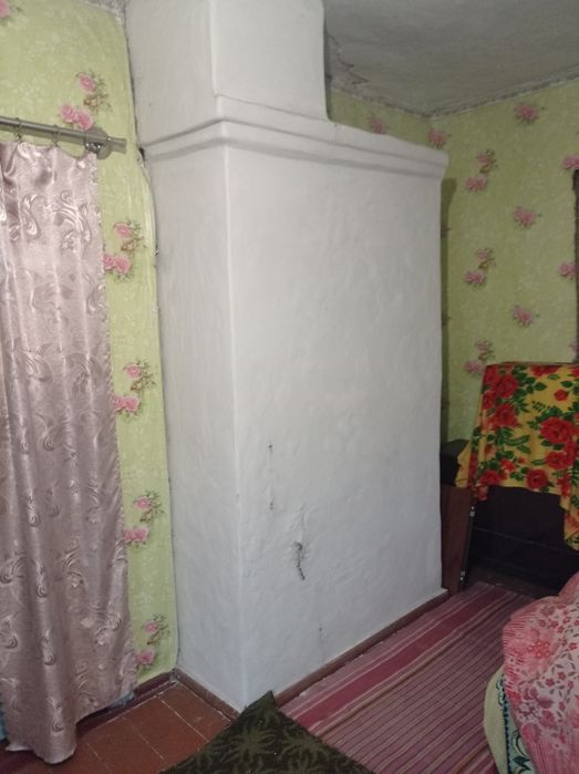 Будинок в 100км від Києва в селі Підлісне.