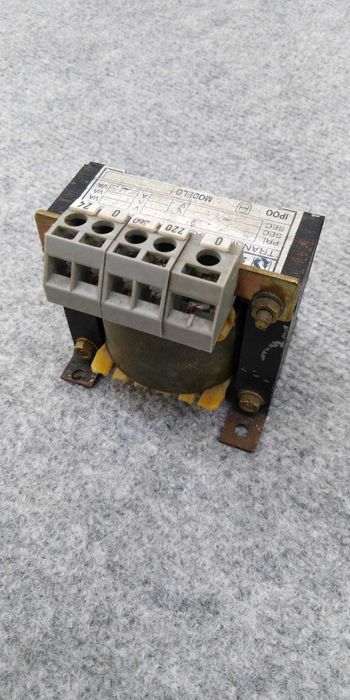 Transformador monofásico  380/220 - 24V   25VA
