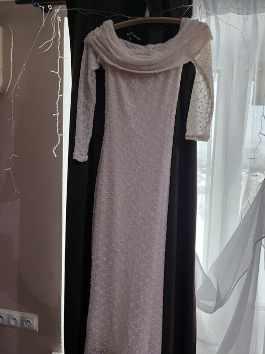 Сукня молочна розмір ХС