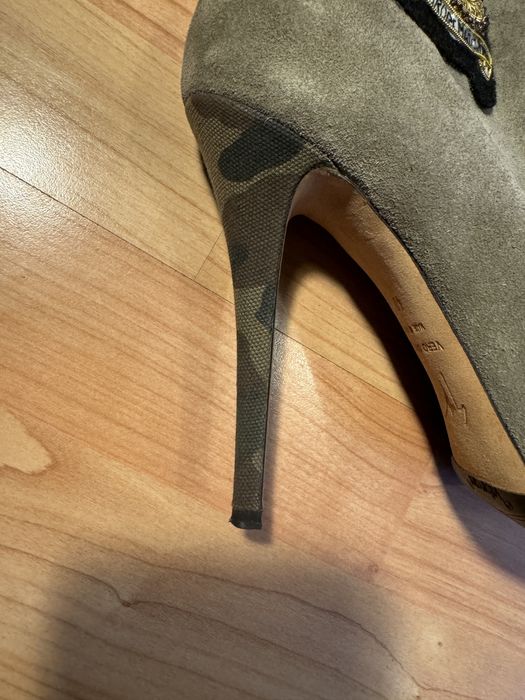 Giuseppe Zanotti гарнючі батільони в гарнючому стані