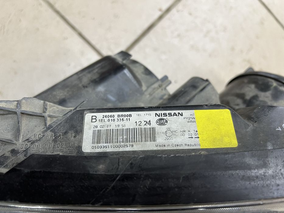 Фара права nissan qashqai рестайлінг на запчасти або під реставрацію