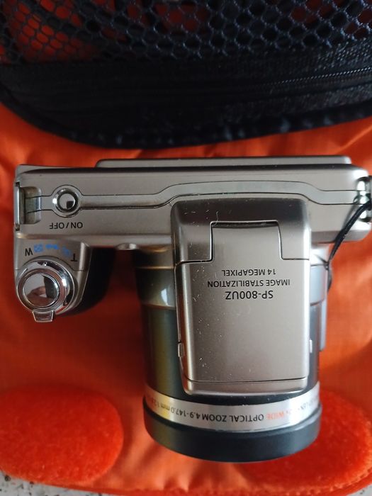 Olympus SP-800UZ