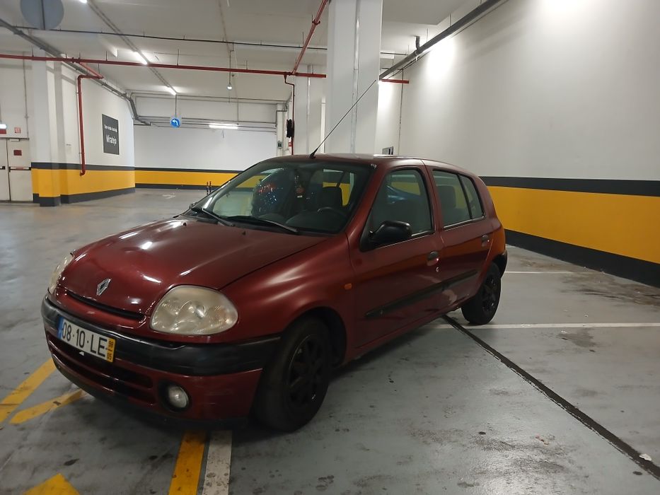 Renault clio 1.2 ano 99