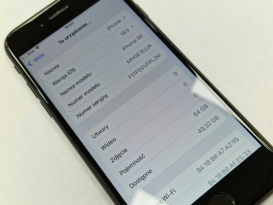 Iphone SE 2020/ 64GB/ Black/ Czarny/ Bat 87%/ Grade A-/ Gwarancja