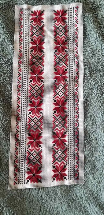 Вишивка...Паси...