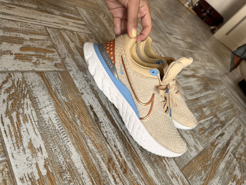 літні кросівки nike react infinity run flyknit кросівки для залу