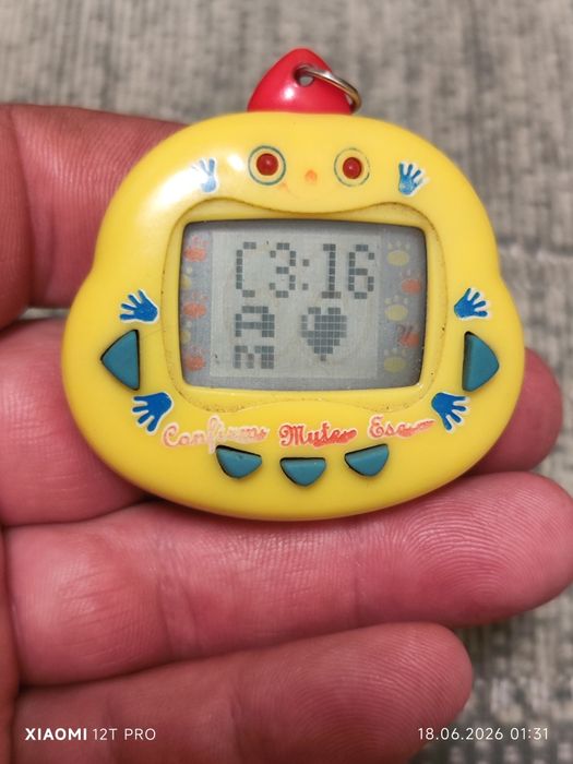 Продам игрушка тамагочи
