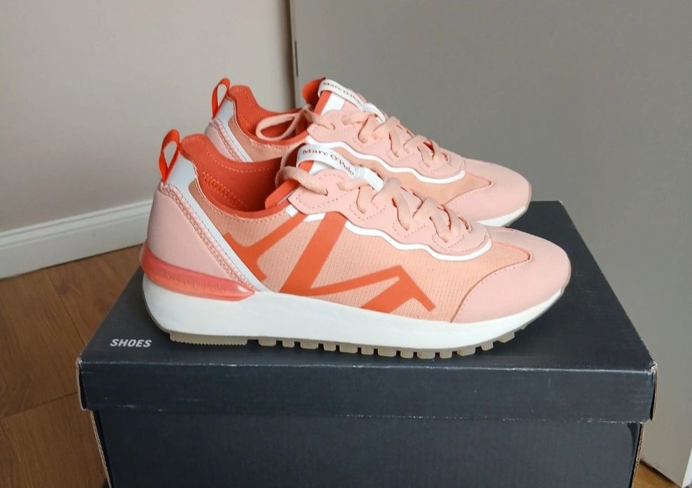 -60% Marc O'Polo. R. 37.