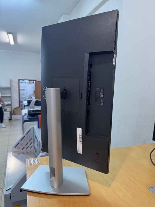 Dell 24 Monitor – P2422H