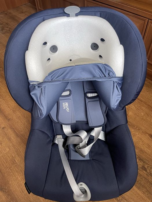 Дитяче автокрісло britax romer king 2 ls