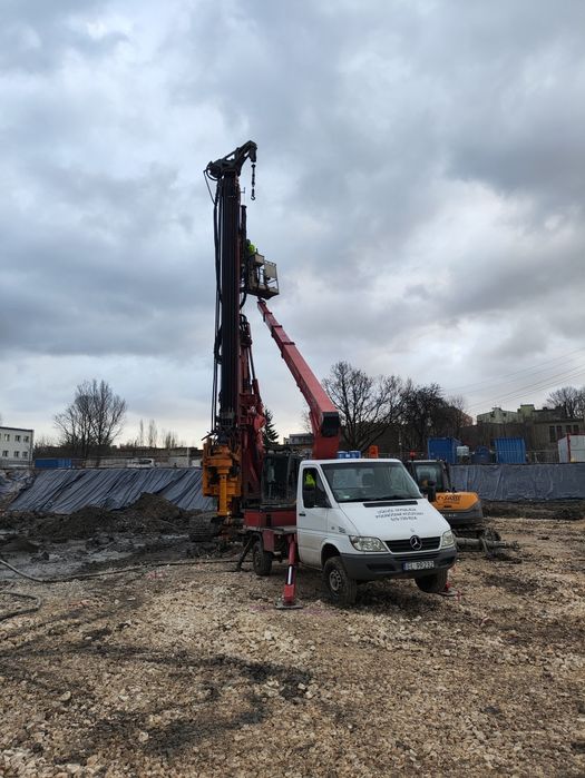 Usługi , wynajem podnośnik koszowy , zwyżka 22m