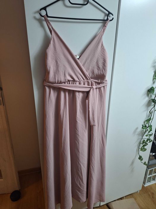 Sukienka suknia dluga pudrowy róż 40 42 44 L xl letni materiał