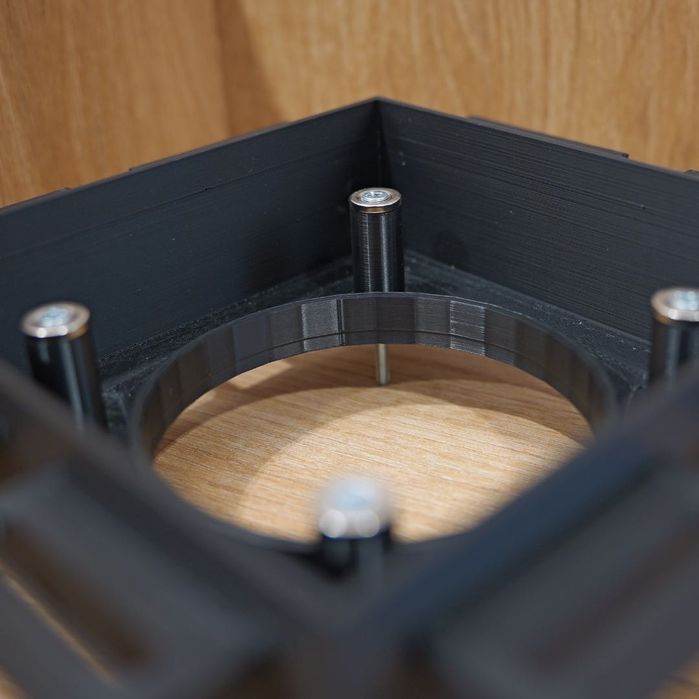 Корпус прихованого монтажу для вентиляції під вентилятор 100-150мм