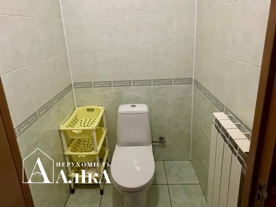 Продам великий будинок