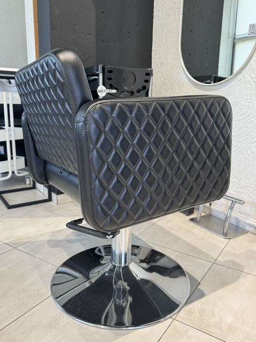 Перукарьське крісло