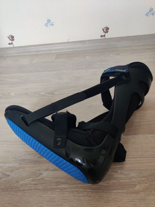 Ортез голіностопний для реабілітації, жорсткий, США