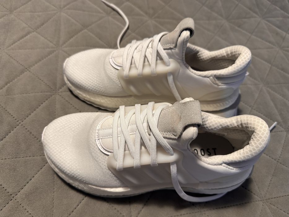 Кросівки adidas boost 36