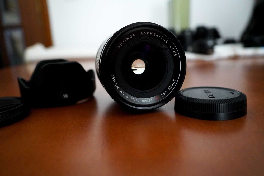 FUJIFILM  XF 18mm f/1.4 R LM WR
