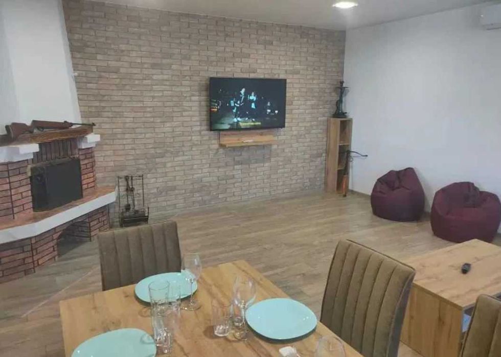 Отличный  2х этажный Дом  Первая линия Красивый вид