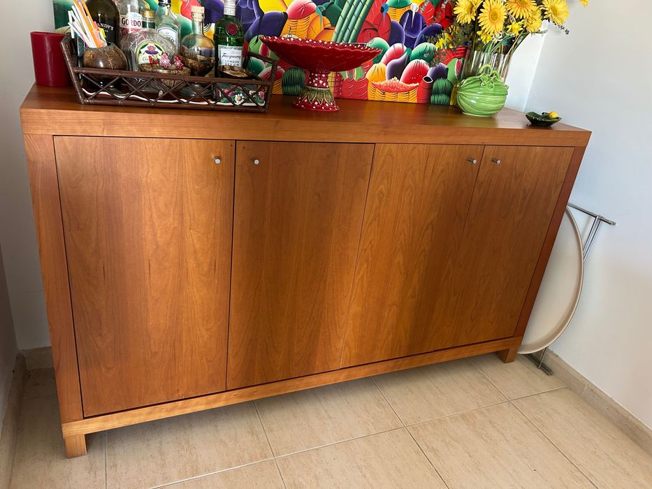 Conjuntos de mesa, 6 cadeiras e aparador
