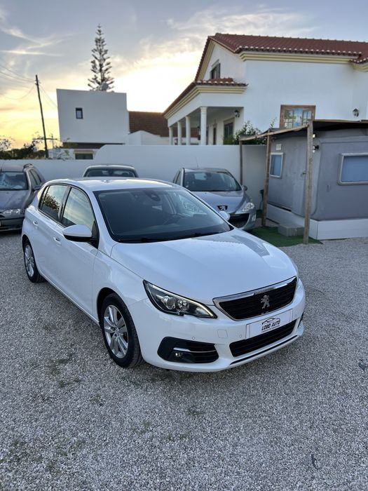 Peugeot 308 1.2 Active Business — photo 2