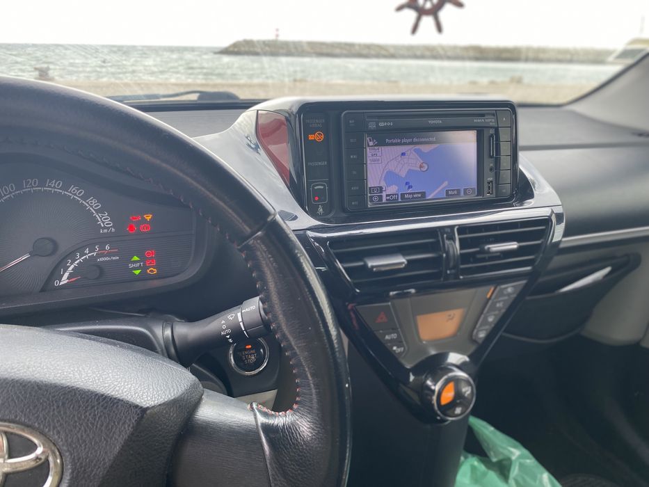 Toyota iQ 1.4 D4D — photo 5