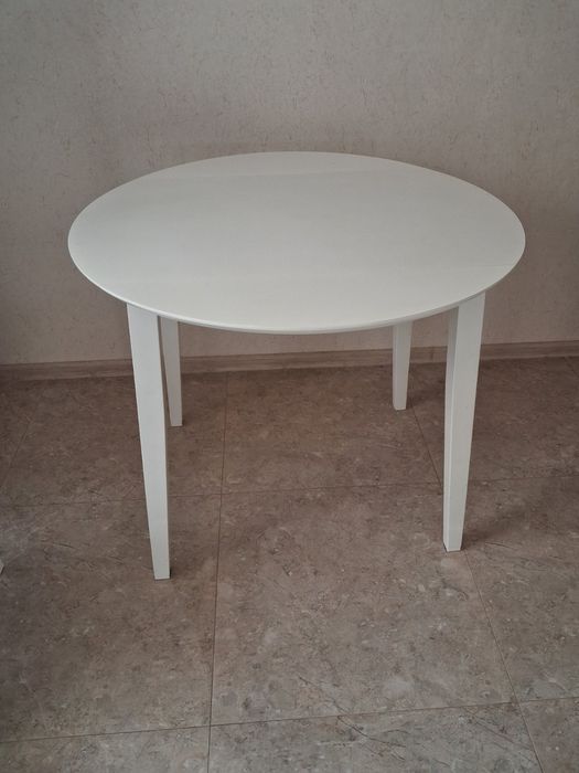 Кухонний стіл зі стільцями 90×75
