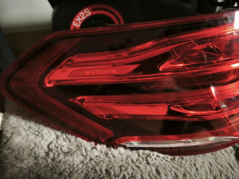 Farolim esquerdo Led painel Mercedes w212 - A212906703