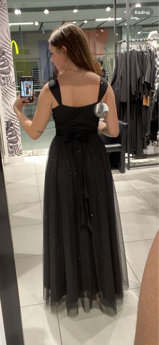 Sukienka studniowkowa