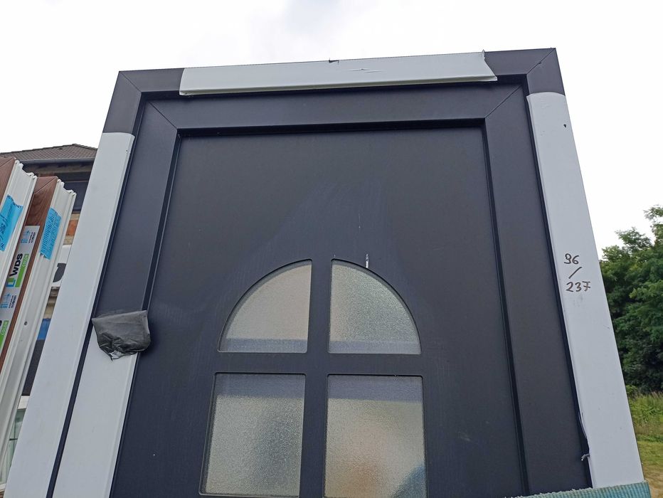 Drzwi wejściowe pcv  96/237 czarne