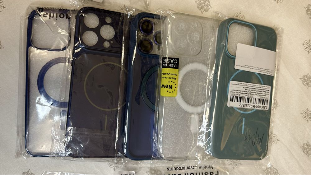 Чохли iPhone 14 Pro Max нові