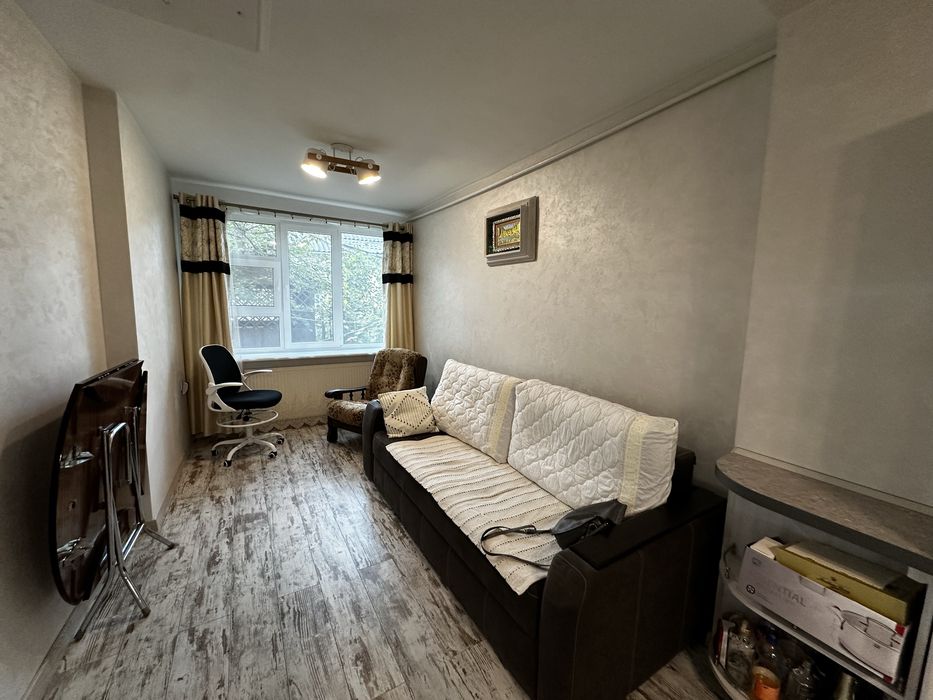 Продаж напівособняка в приватному секторі Івано-Франківська