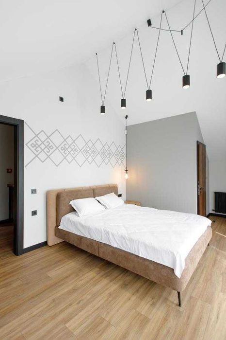 Продається котедж в самому центрі Буковеля