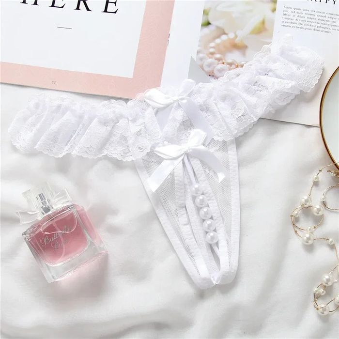 Еротична білизна трусики стрінги