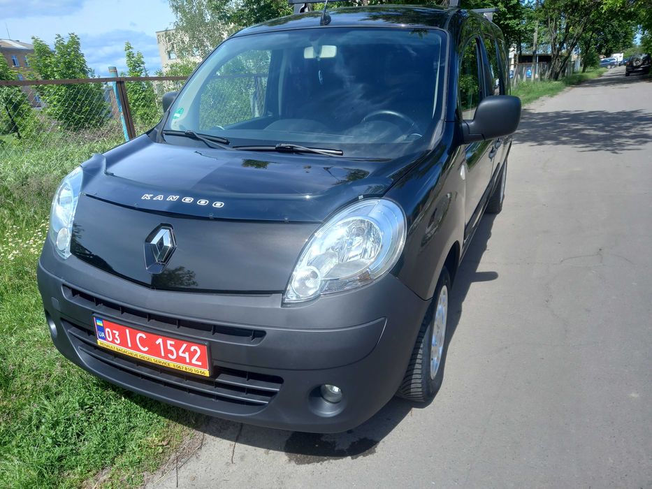 Продам Renault Kengo MAXI 2012